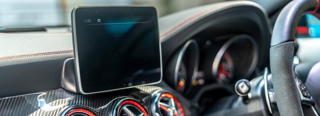 AUDIOSOURCES: GPS, automuzika, multimedija, navigacija
