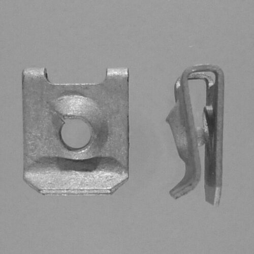 Alfa Romeo, Fiat, Jeep limena navrtka za prednji branik za šraf 4,2mm